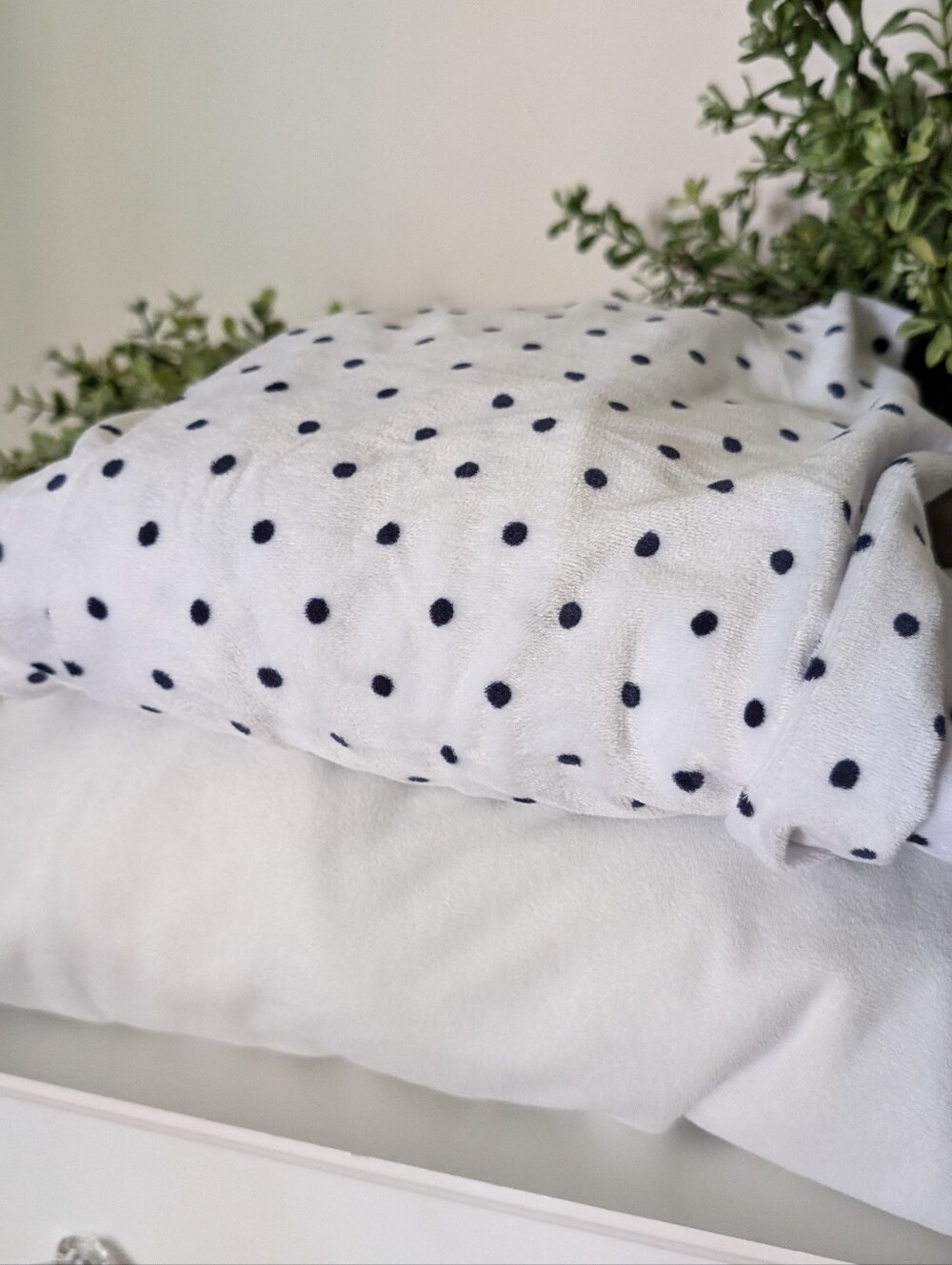 Bundle of 2 Pottery Barn Kids LUXE CHAMOIS Fitted Crib Sheets GUC